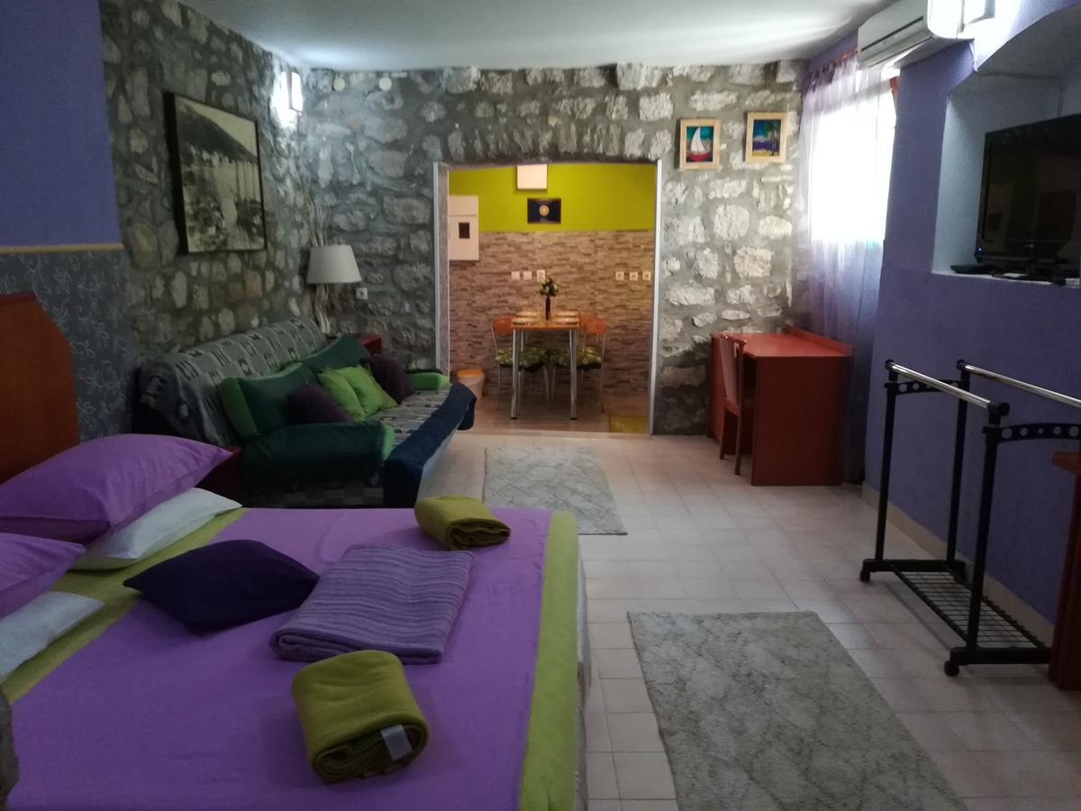 Apartments Hana Makarska Exterior foto